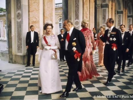 Elizabeth II reine de Versailles